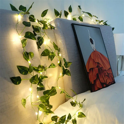 Guirlande lumineuse feuillage et fleurs artificielles - à piles