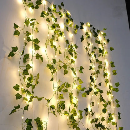 Guirlande lumineuse feuillage et fleurs artificielles - à piles